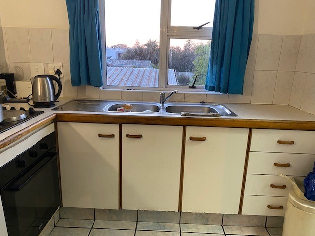 1 Bedroom Property for Sale in Table View Western Cape